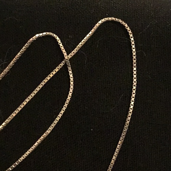 28inch sterling box chain - Picture 3 of 5